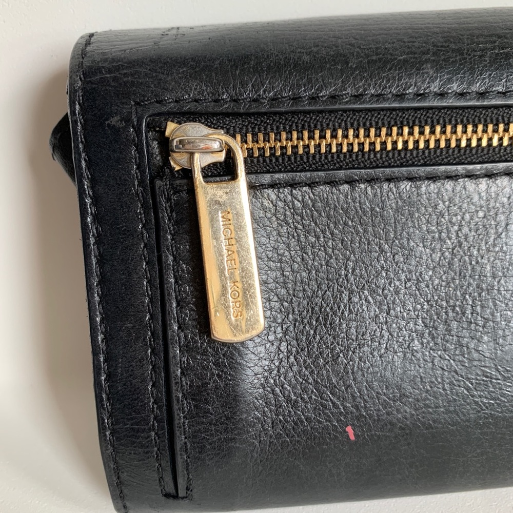 Michael Kors Collection Pebbled Leather Wallet Black Gold Hardware - Picture 5 of 12